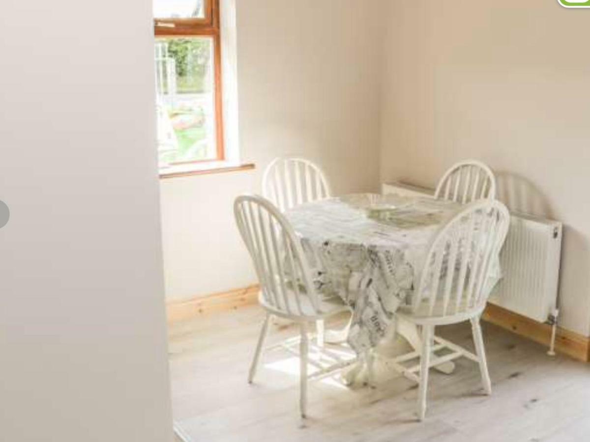 Reek View - Two Bedroom Cottage Westport Exterior foto